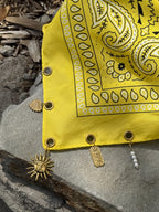 Customizable gold bandana