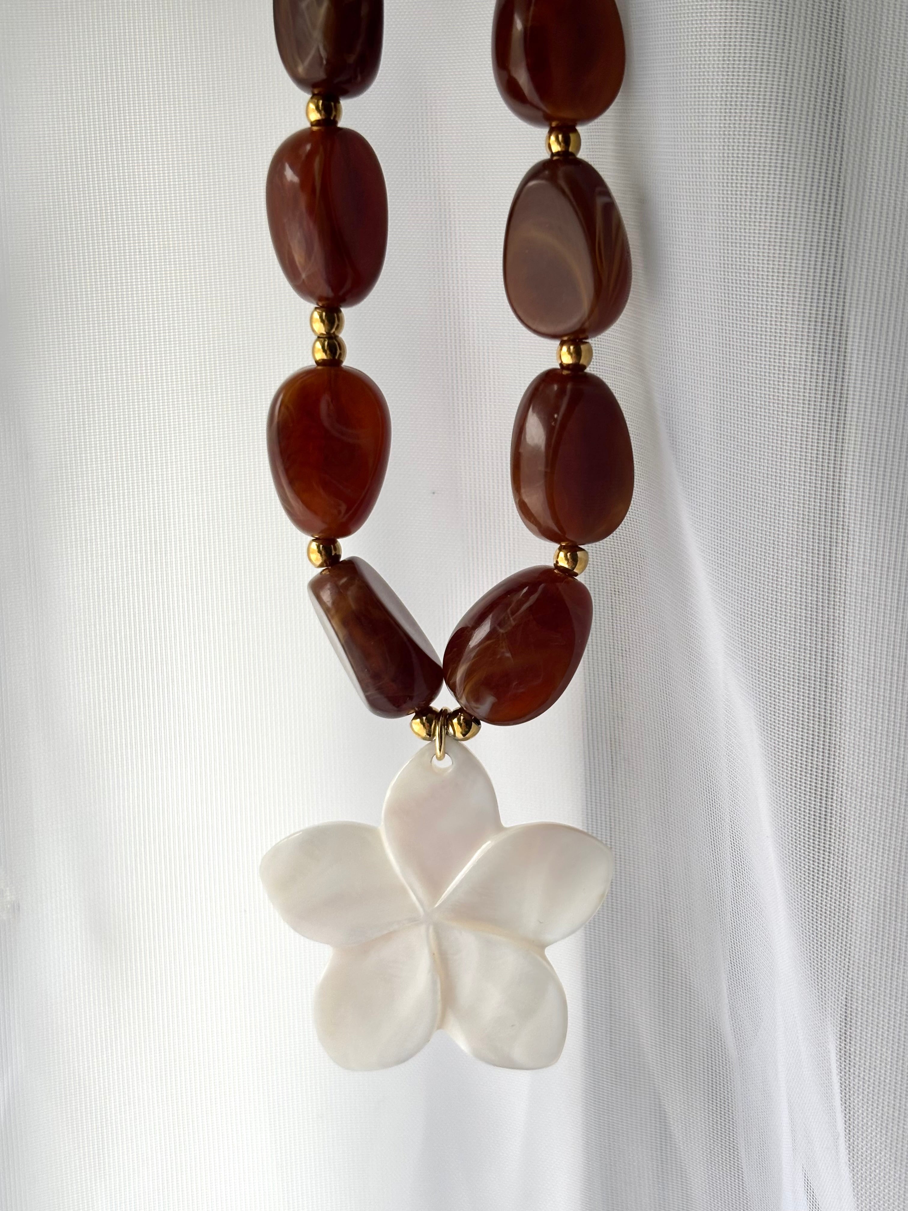 Collier Alba
