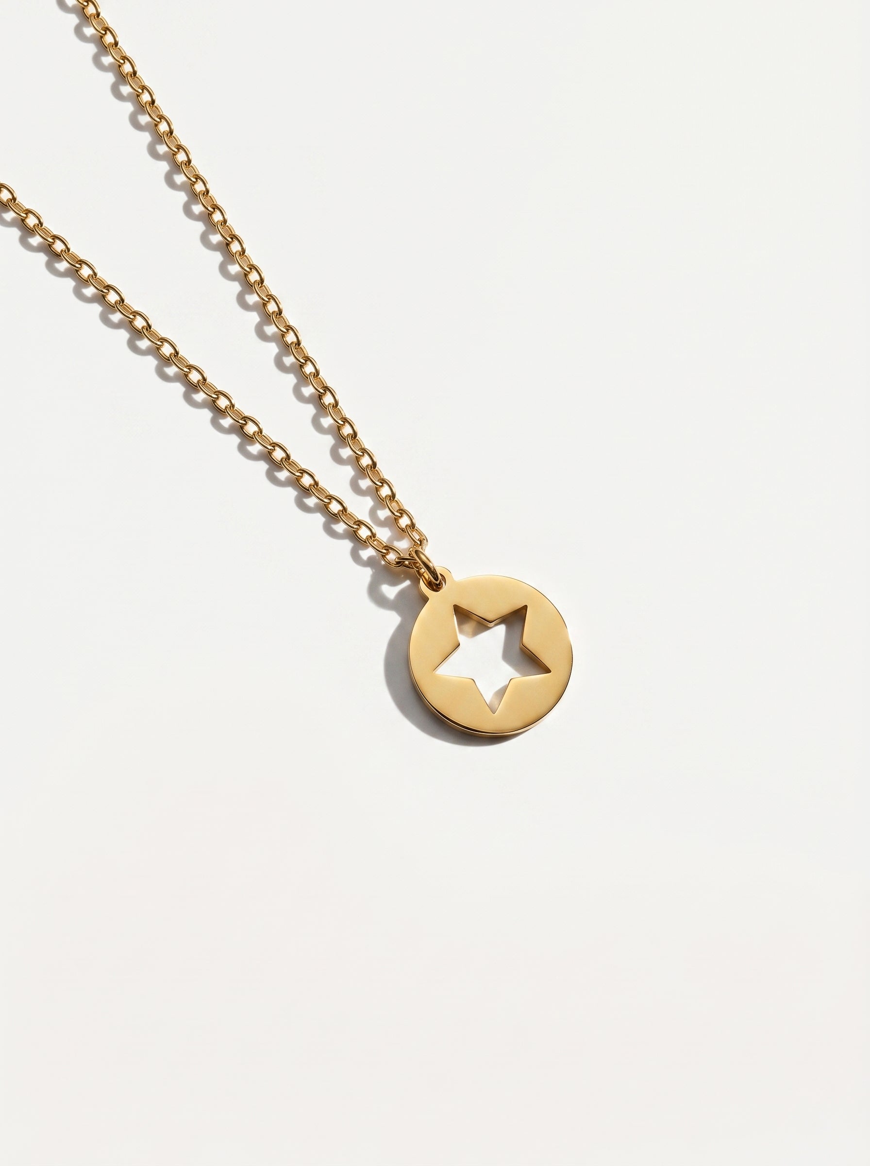 Collier Médaille Étoile